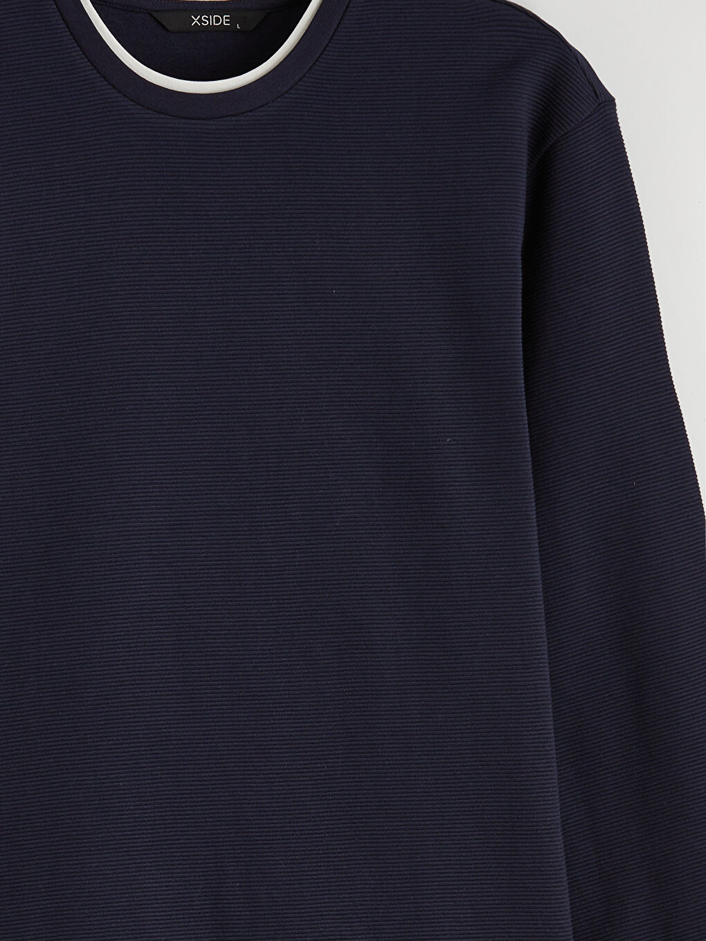 سويت شيرت رجالي برقبة دائرية-5