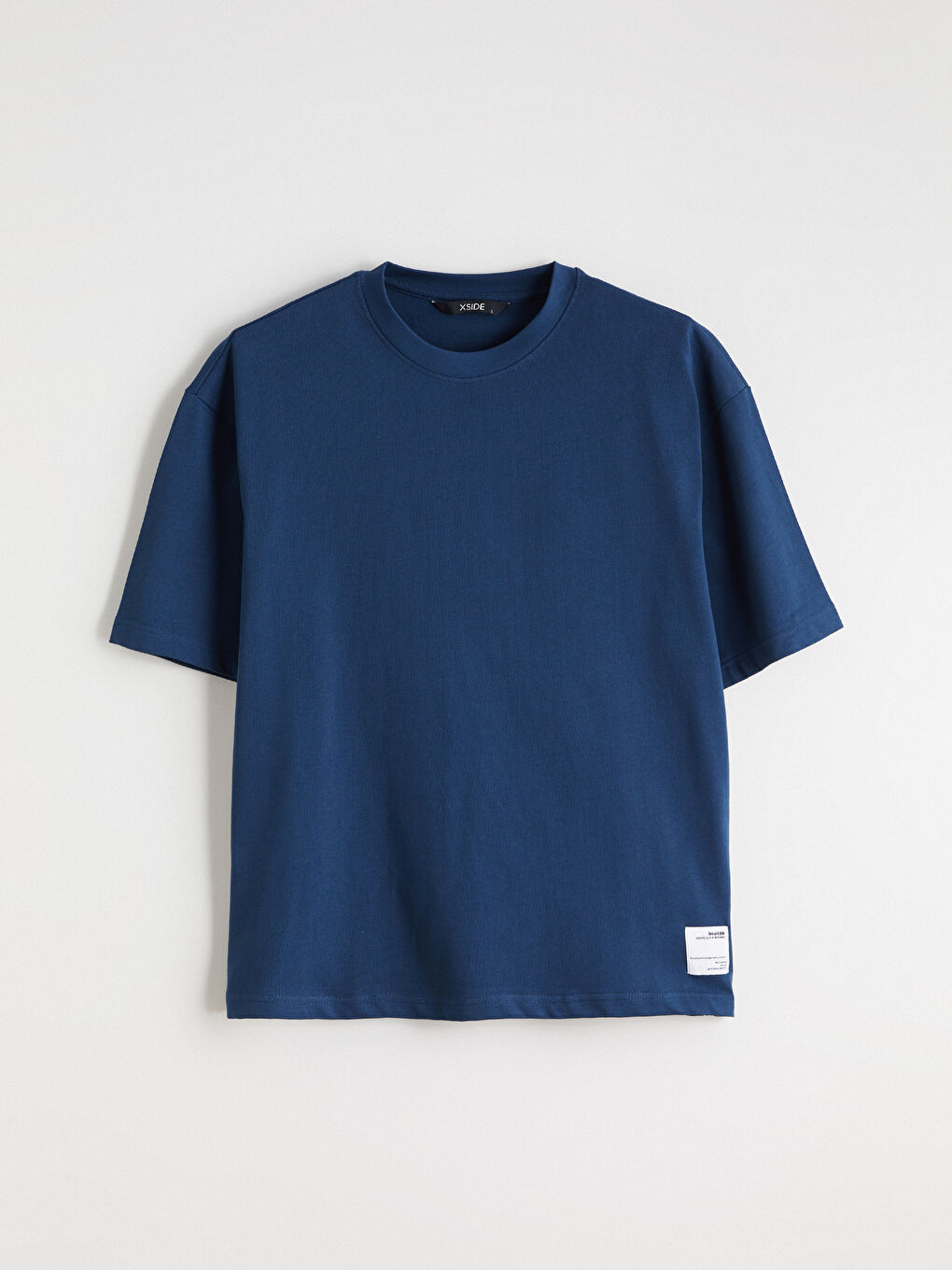 تيشيرت رجالي بياقة دائرية قماش جيرسي-4