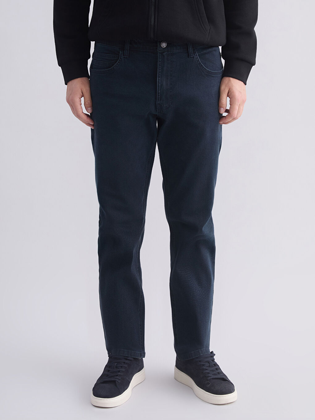 მამაკაცები მუქი ლურჯი ჯინსი-1