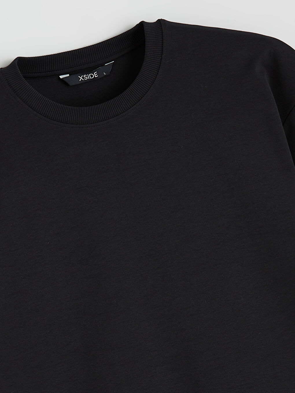 تيشيرت ياقة دائرية للرجال-5