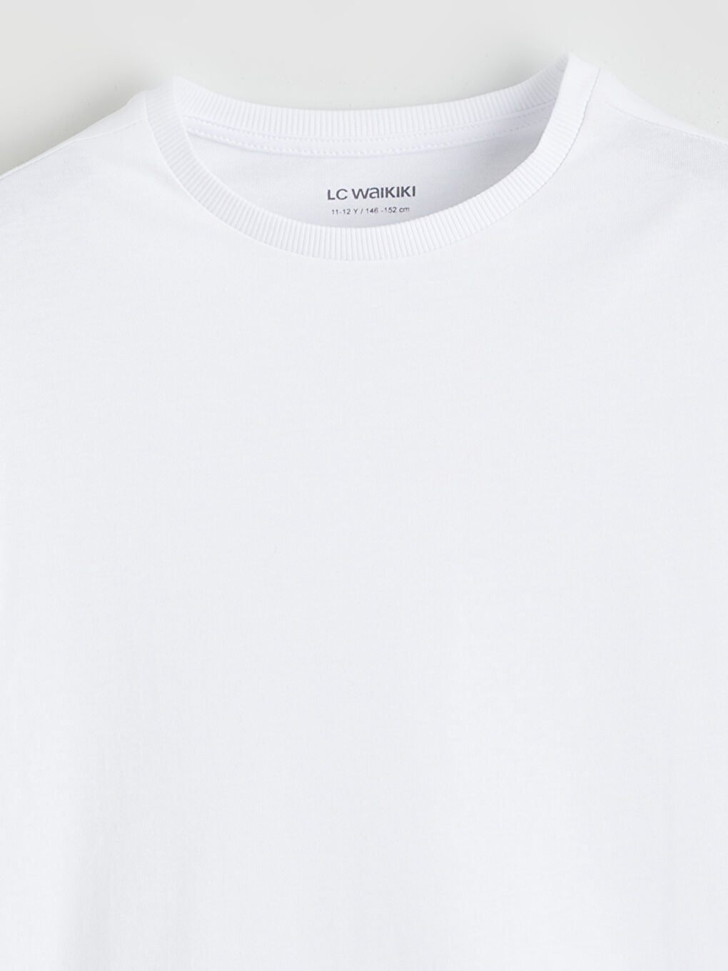 Beyaz Bisiklet Yaka Basic Kız Çocuk Tişört-1