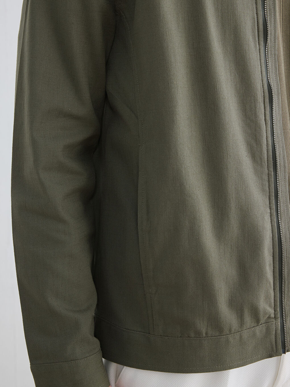 Haki Standart Kalıp Dik Yaka Erkek Mont-2