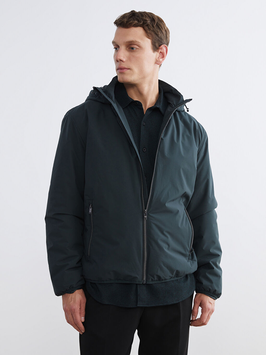 Yeşil Standart Kalıp Kapüşonlu Erkek Mont