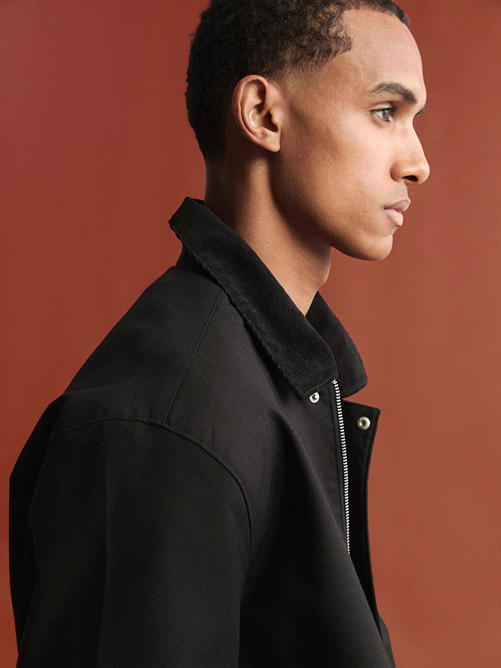 Siyah Standart Kalıp Kadife Yaka Erkek Ceket-2