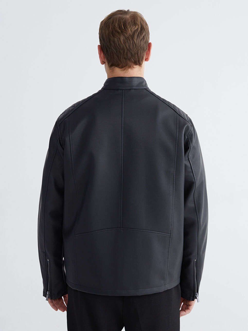 Siyah Standart Kalıp Dik Yaka Erkek Deri Görünümlü Mont-6