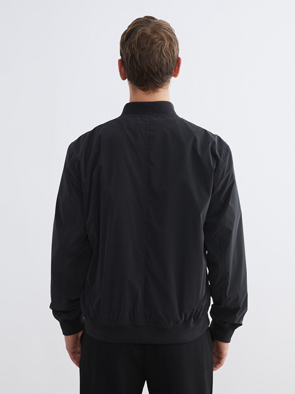 Мъжко палто с класическа кройка-4