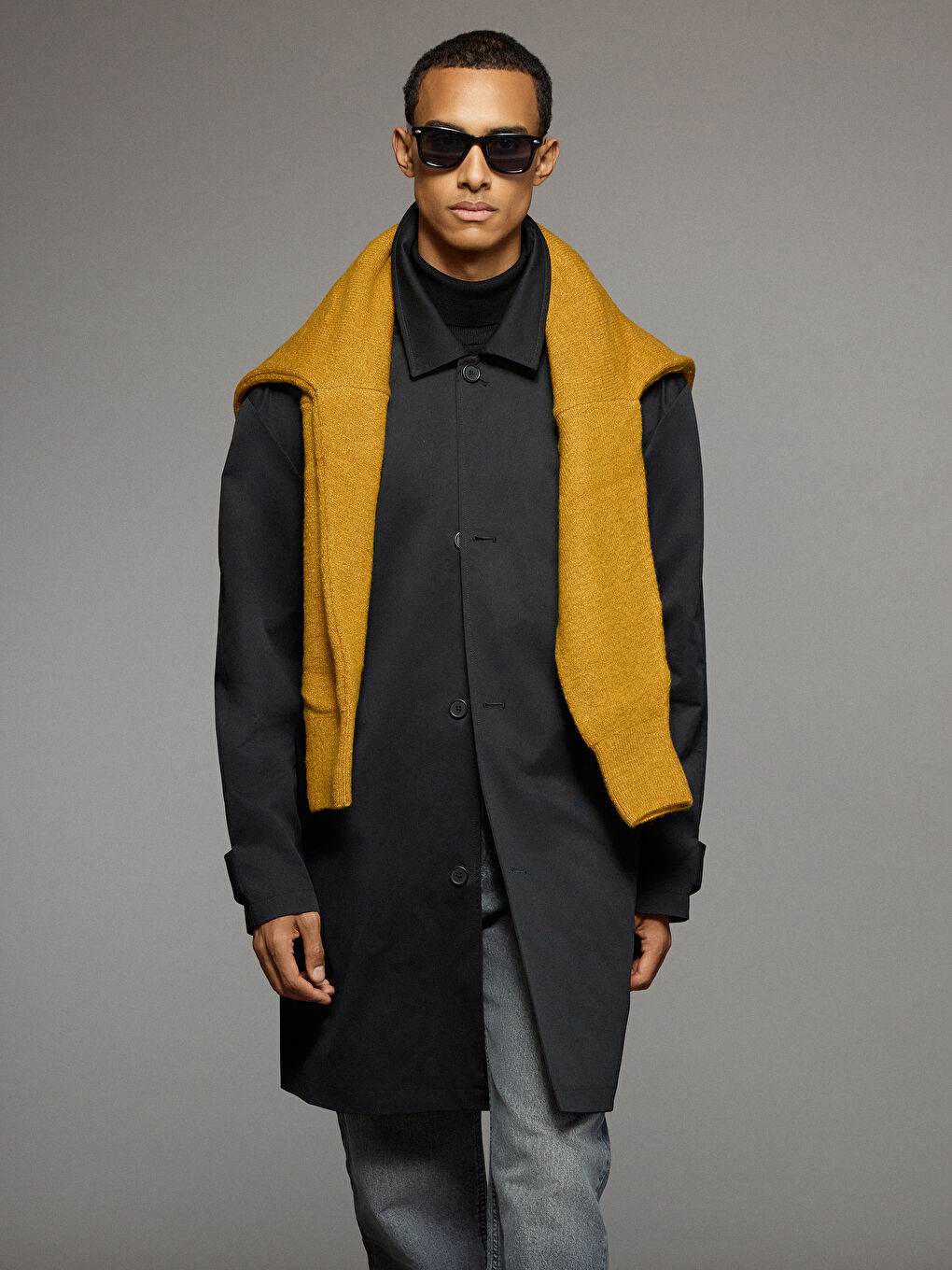 Siyah Bol Kalıp Erkek Trençkot