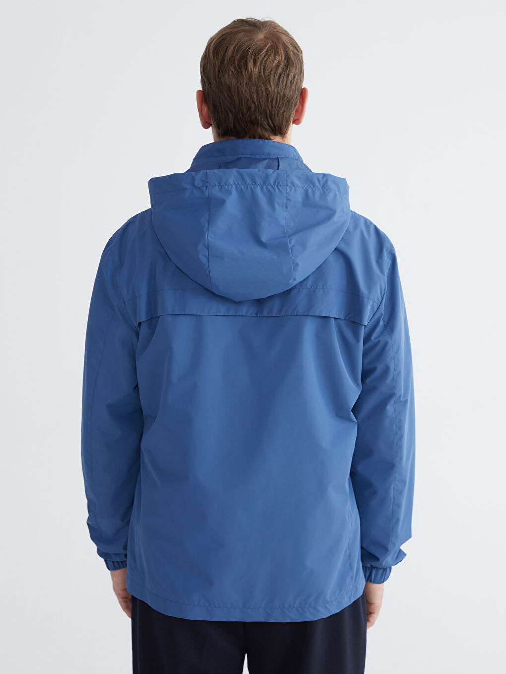 Mavi Standart Kalıp Kapüşonlu Erkek Yağmurluk-5