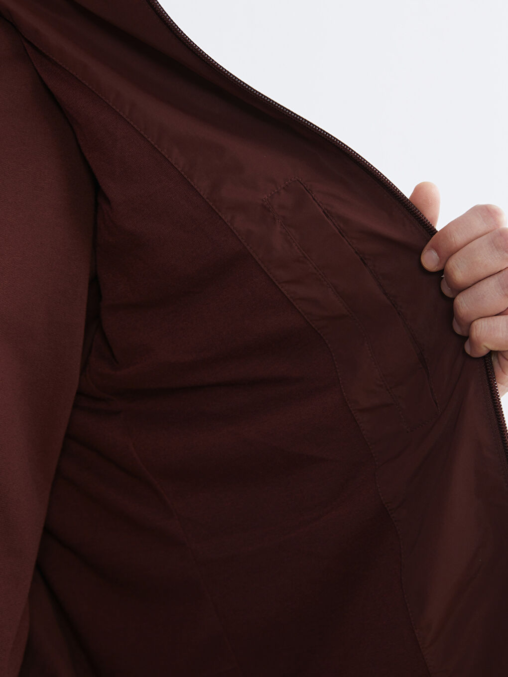 Mürdüm Standart Kalıp Kapüşonlu Erkek Yağmurluk-2