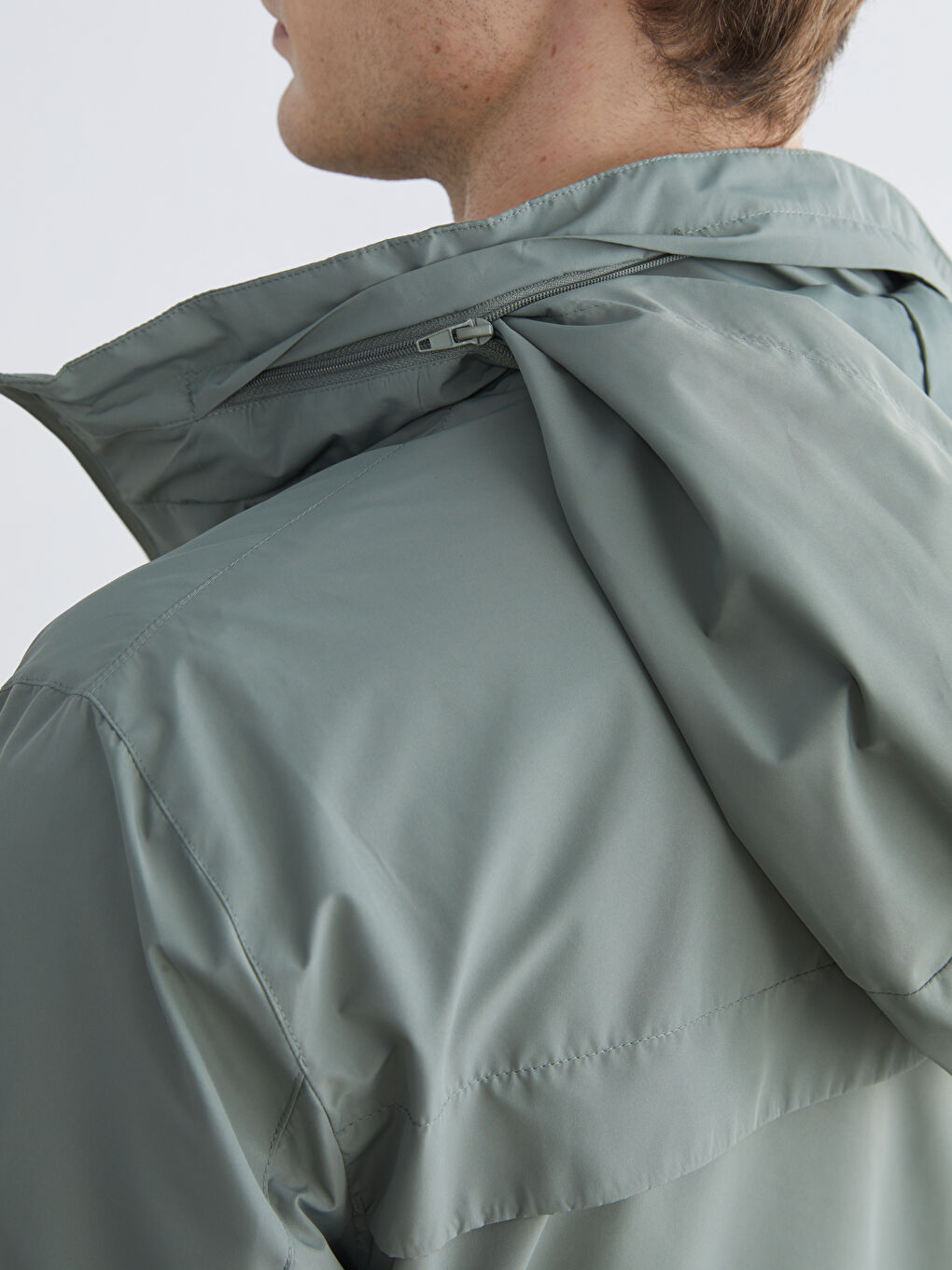 Regular Fit Hooded Men's Raincoat-3