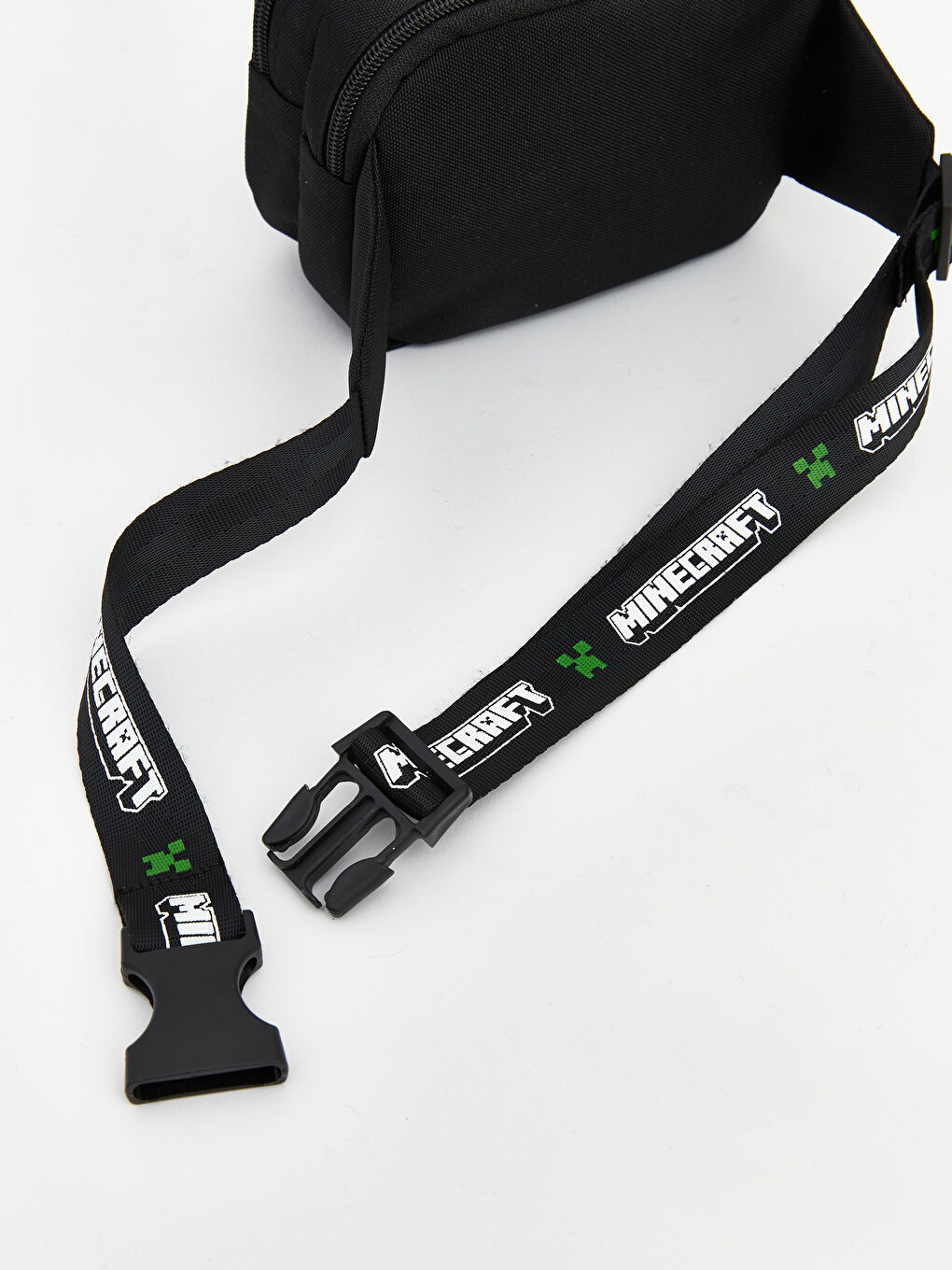 Siyah Minecraft Baskılı Erkek Çocuk Göğüs Çantası-3