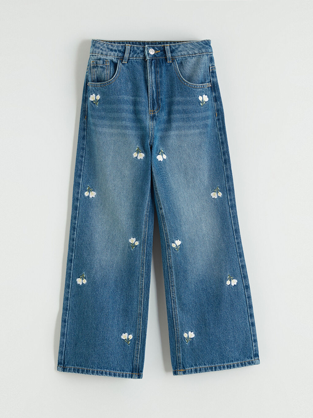 Dečije široke farmerke sa cvetnim dezenom