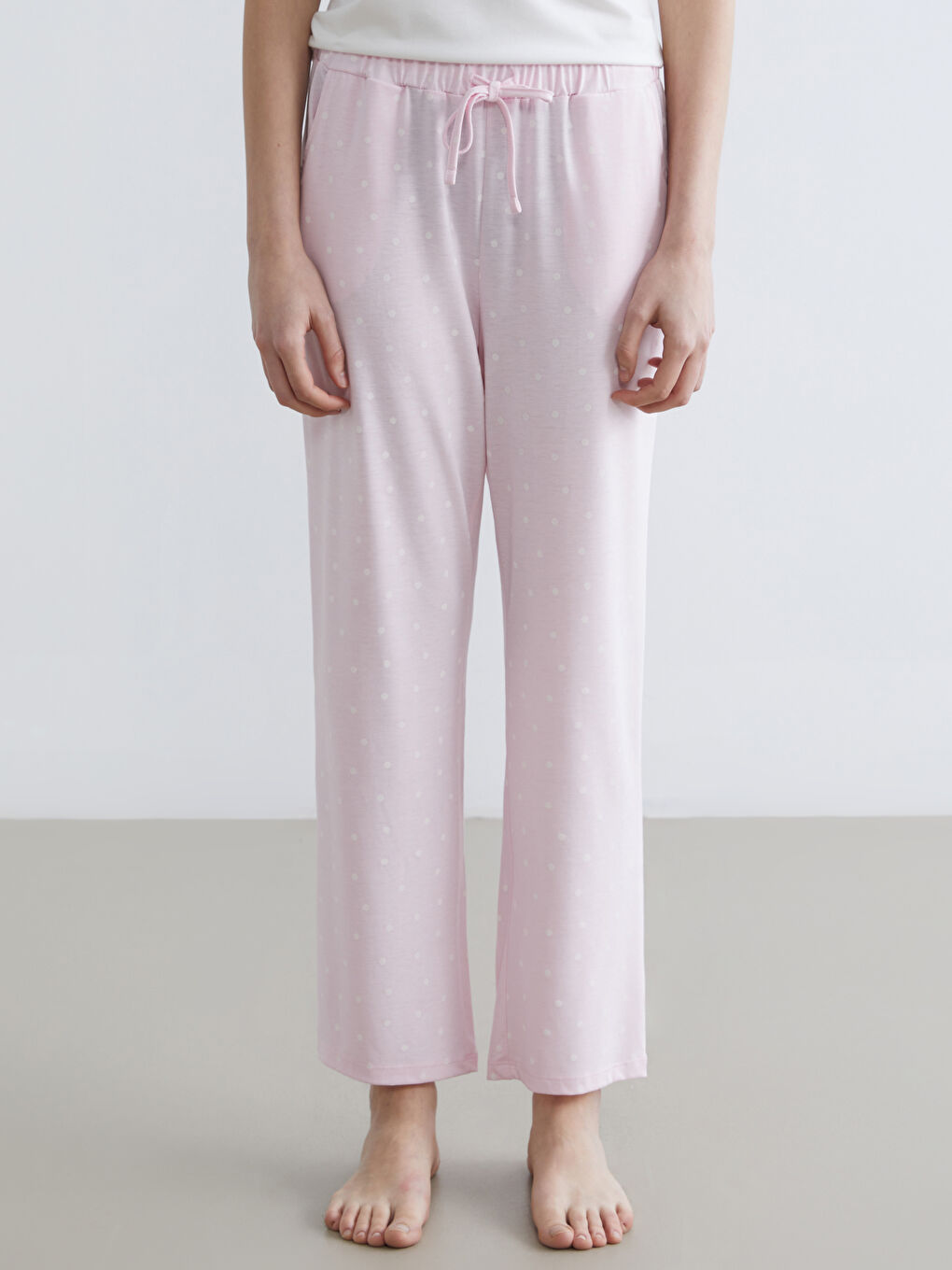 Pembe Beli Lastikli Puantiyeli Kadın Pijama Alt-1