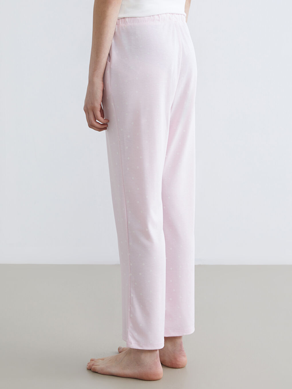 Pembe Beli Lastikli Puantiyeli Kadın Pijama Alt-3