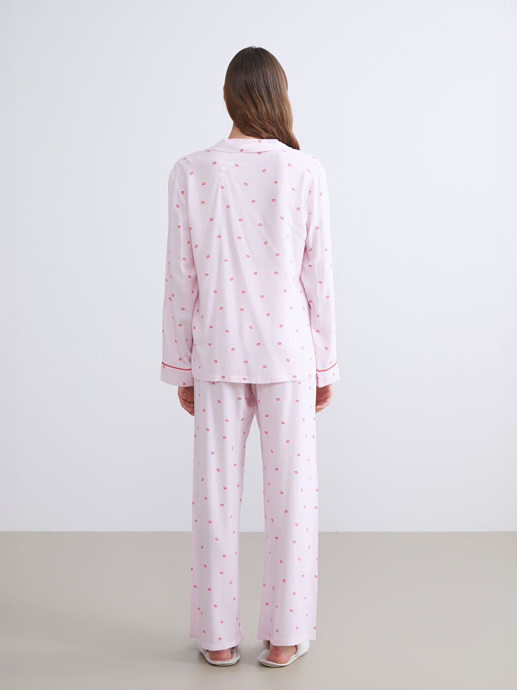 Pembe Gömlek Yaka Bağlama Detaylı Kadın Pijama Takımı-3