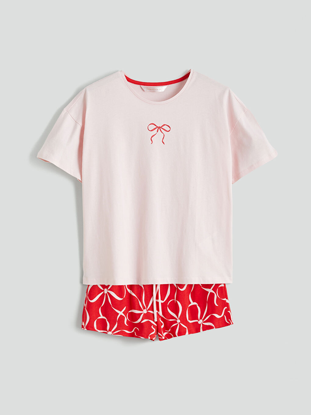 Kırmızı Fiyonk Baskılı Kadın Şortlu Pijama Takımı-4