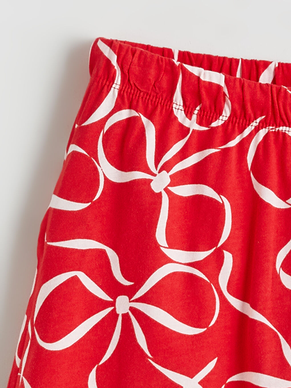 Kırmızı Fiyonk Baskılı Kadın Şortlu Pijama Takımı-8