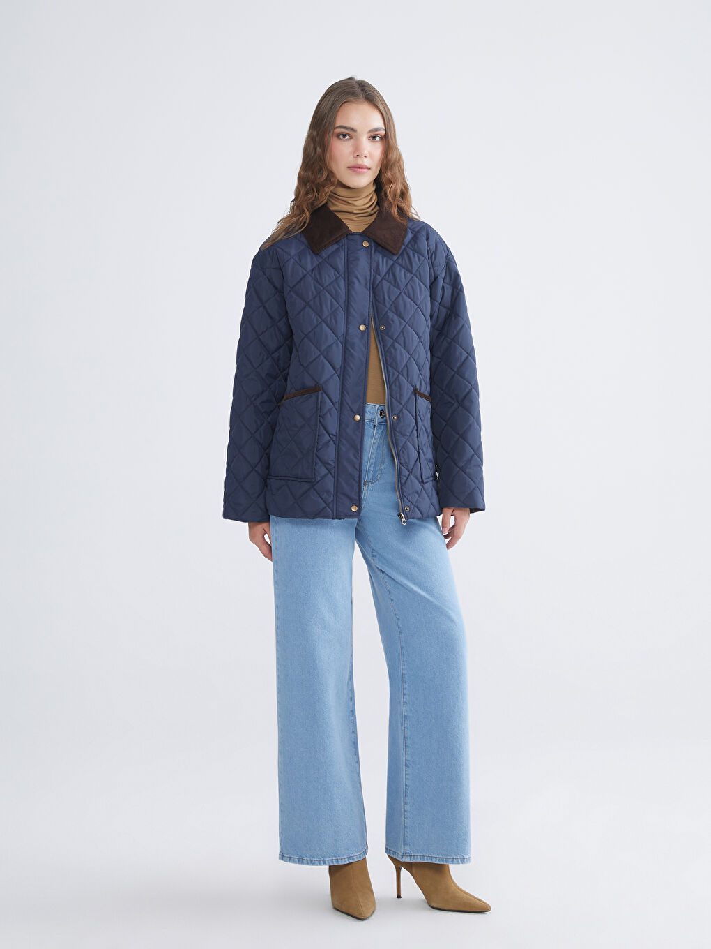 Lacivert Kadife Gömlek Yaka Oversize Kadın Şişme Mont-1