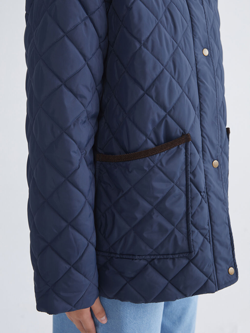 Lacivert Kadife Gömlek Yaka Oversize Kadın Şişme Mont-2