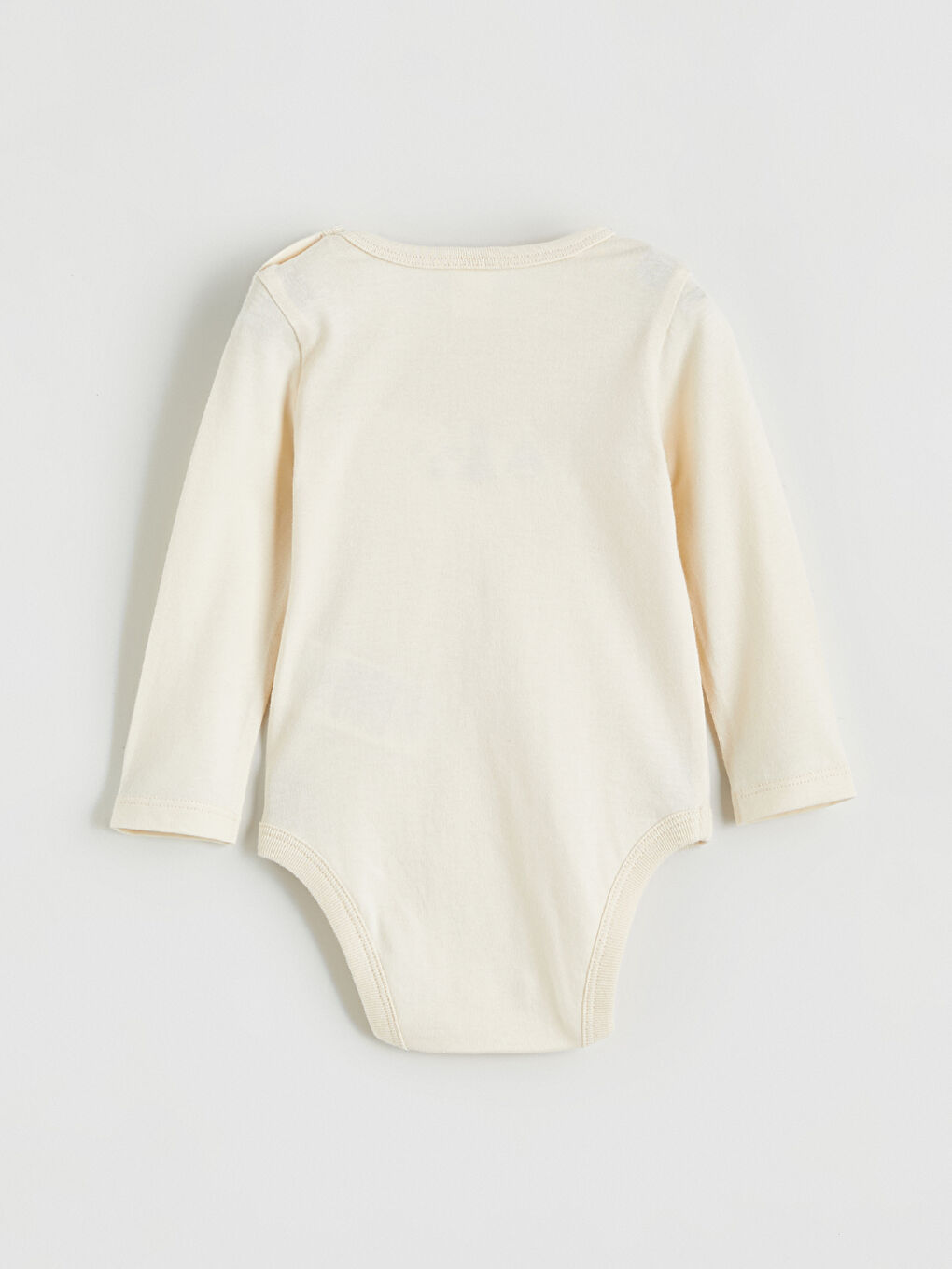 ჩვილი ბიჭი ბეჟი კომპლექტი-3