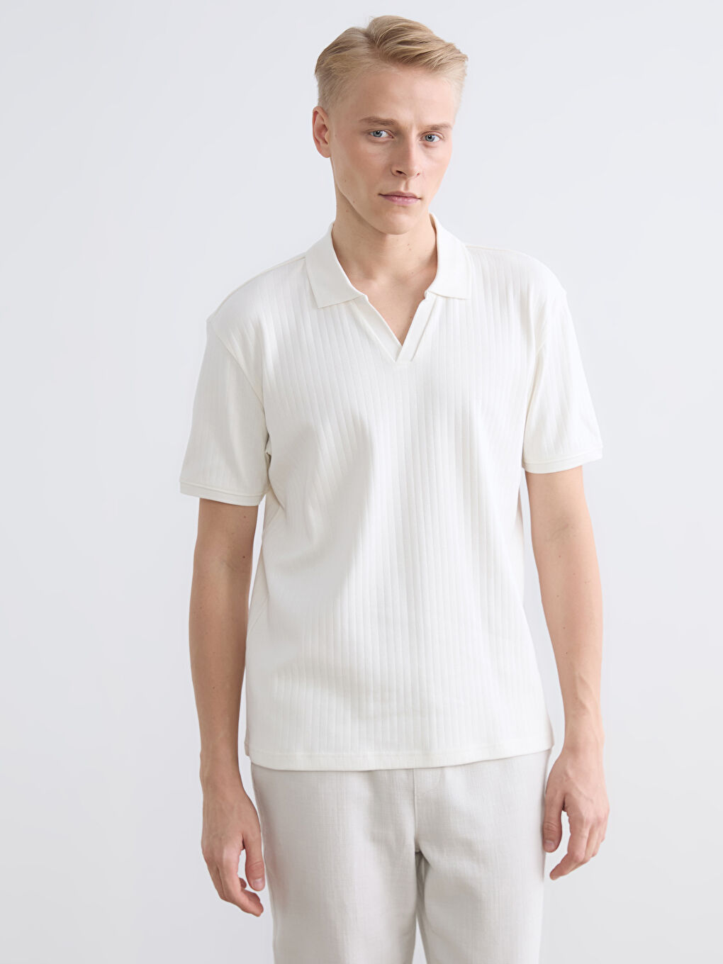 Чоловік СІРО-ЖОВТИЙ Футболка