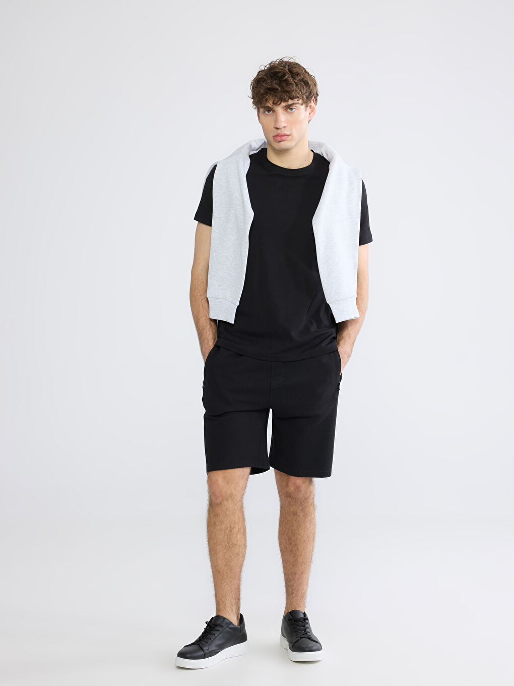 Мужчины Черный Шорты