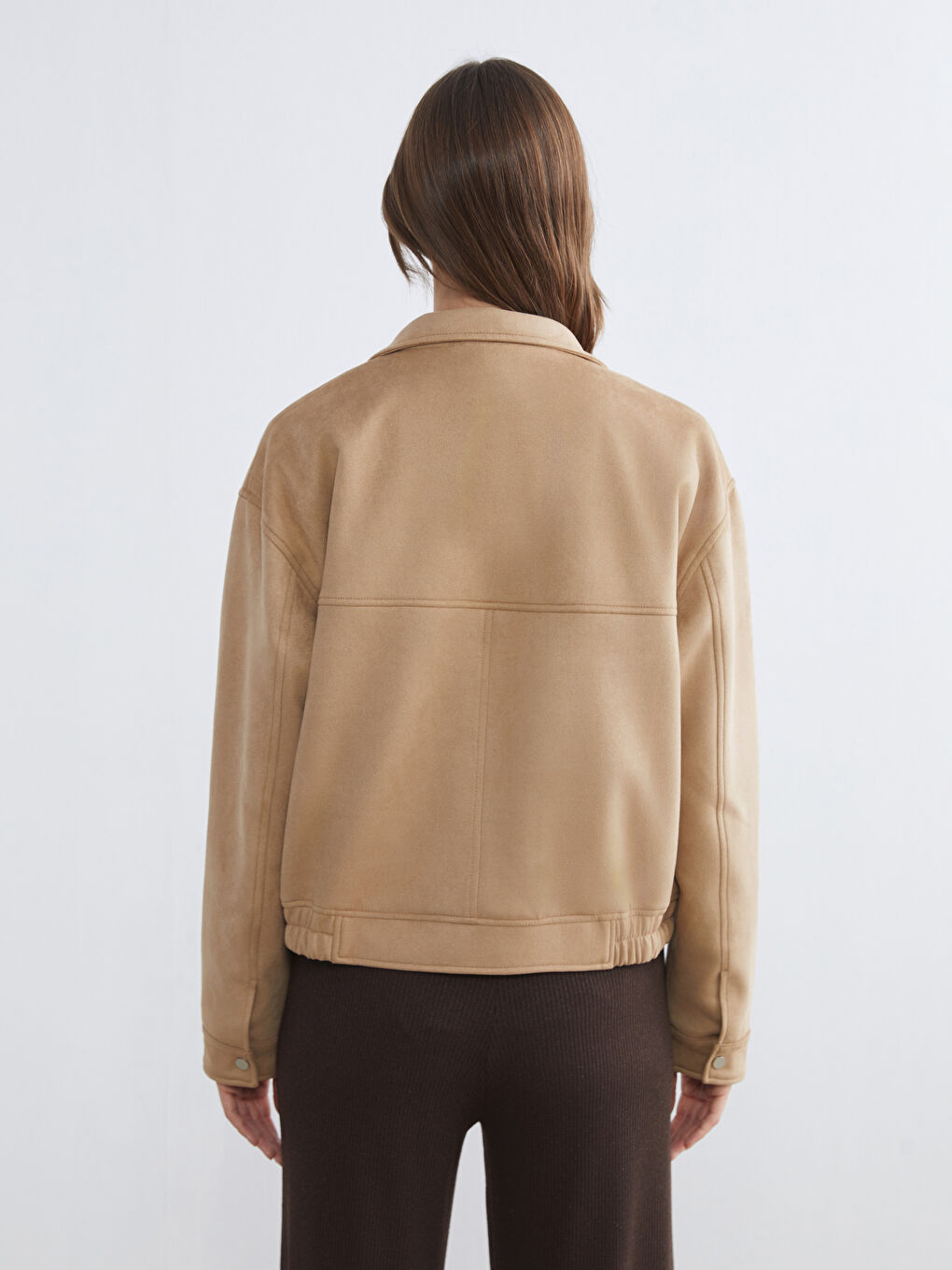 Bej Dik Yaka Kadın Süet Görünümlü Mont-4