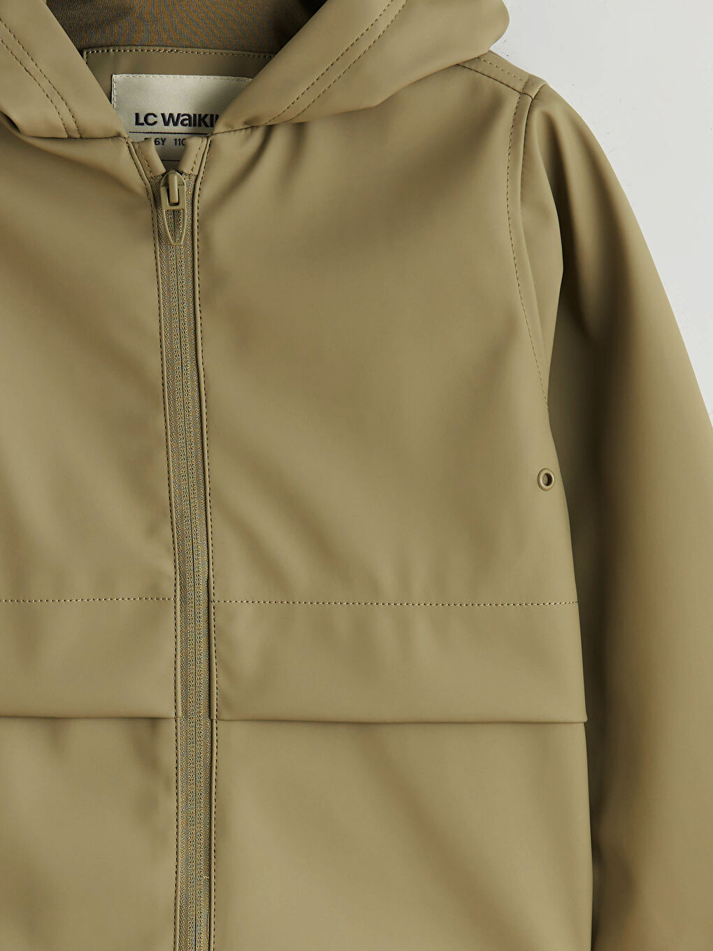 چاکەتی ئاوهەڵنەگر، بە شێوەی چەمەنی بۆ کوڕان-4