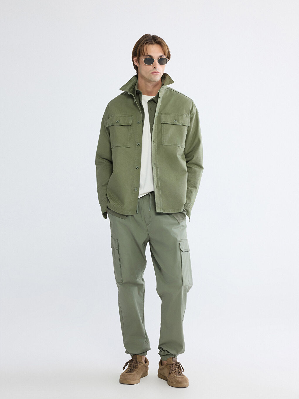 Men's Poplin Jogger Pants in a Regular Fit-1