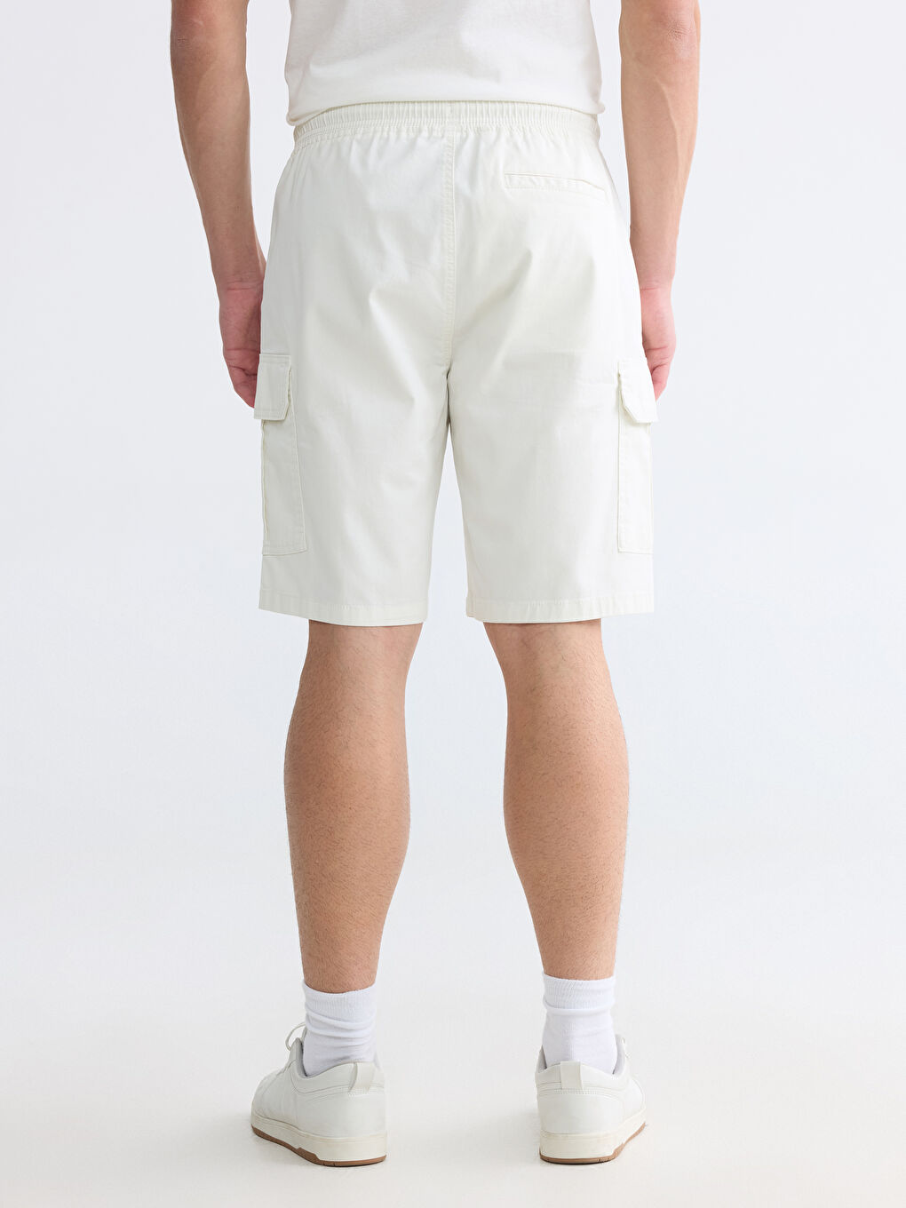 Ekru Standart Kalıp Gabardin Erkek Şort-3