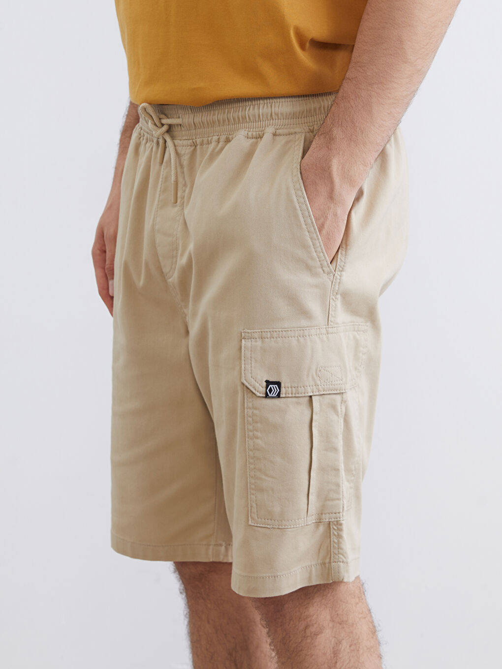 Bej Standart Kalıp Erkek Gabardin Kargo Şort-2