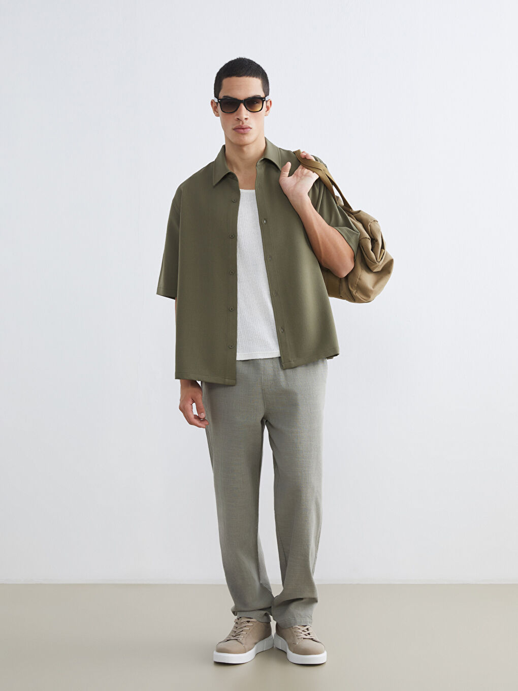 Relaxed Fit Linen-Look Men's Trousers