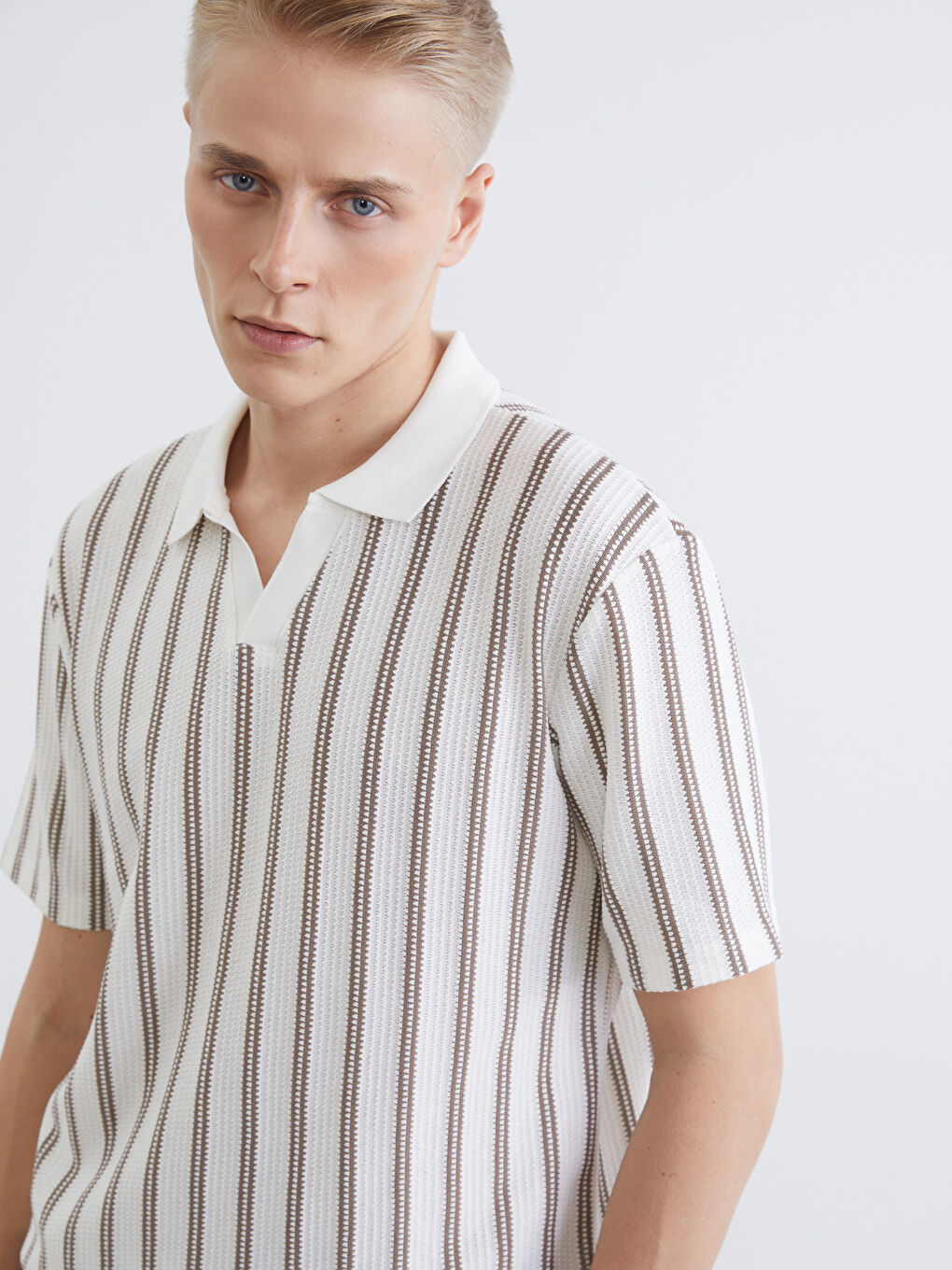 Bej Polo Yaka Çizgili Penye Erkek Tişört