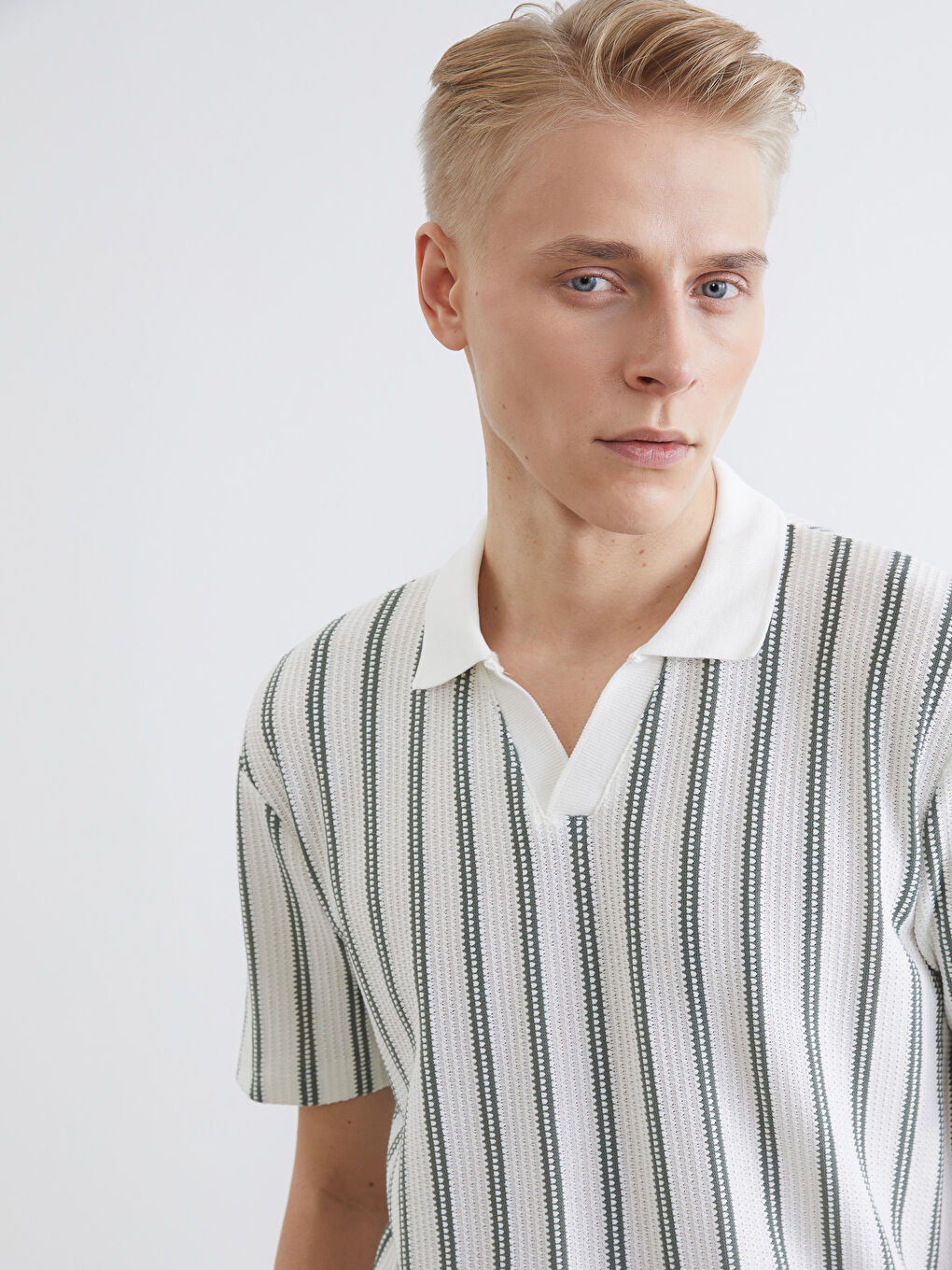 Yeşil Polo Yaka Çizgili Penye Erkek Tişört