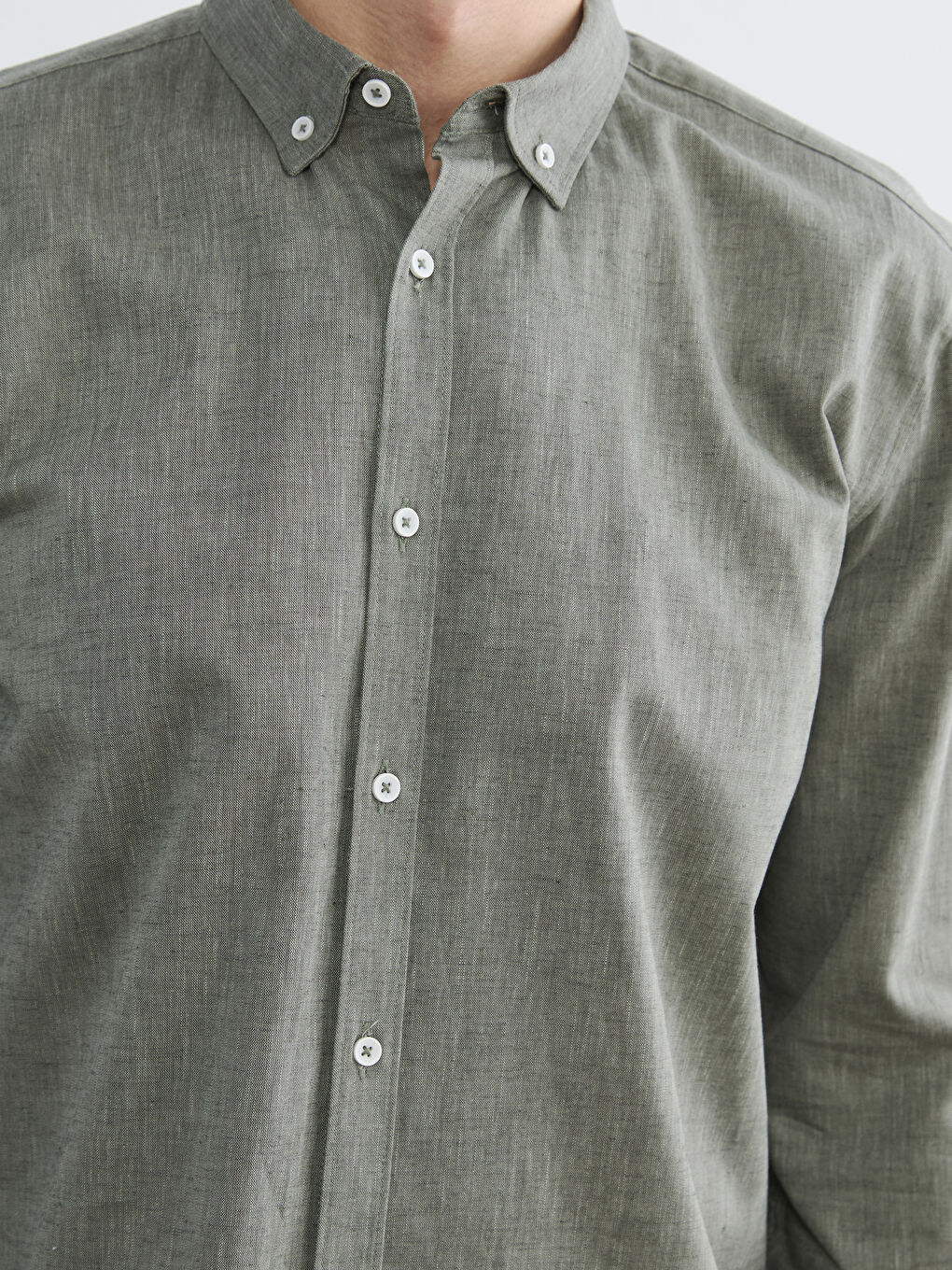 قميص رجالي بمظهر الكتان بقصة رفيعة-2