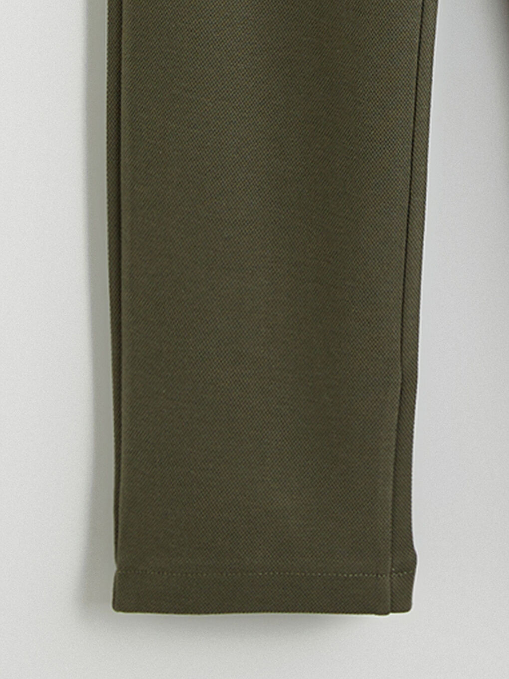 بنطلون رياضي بسيط بخصر مرن للأولاد-1