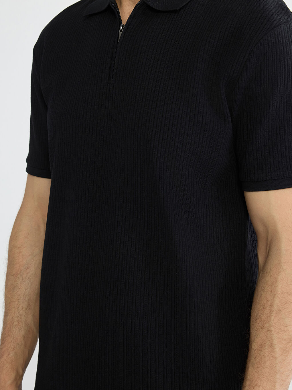 Siyah Polo Yaka Fitilli Erkek Triko Tişört-2