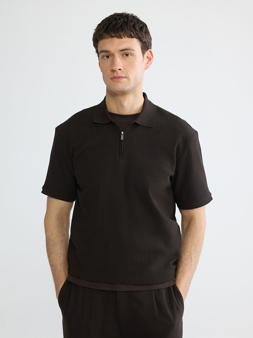 Kahverengi Polo Yaka Fitilli Erkek Triko Tişört