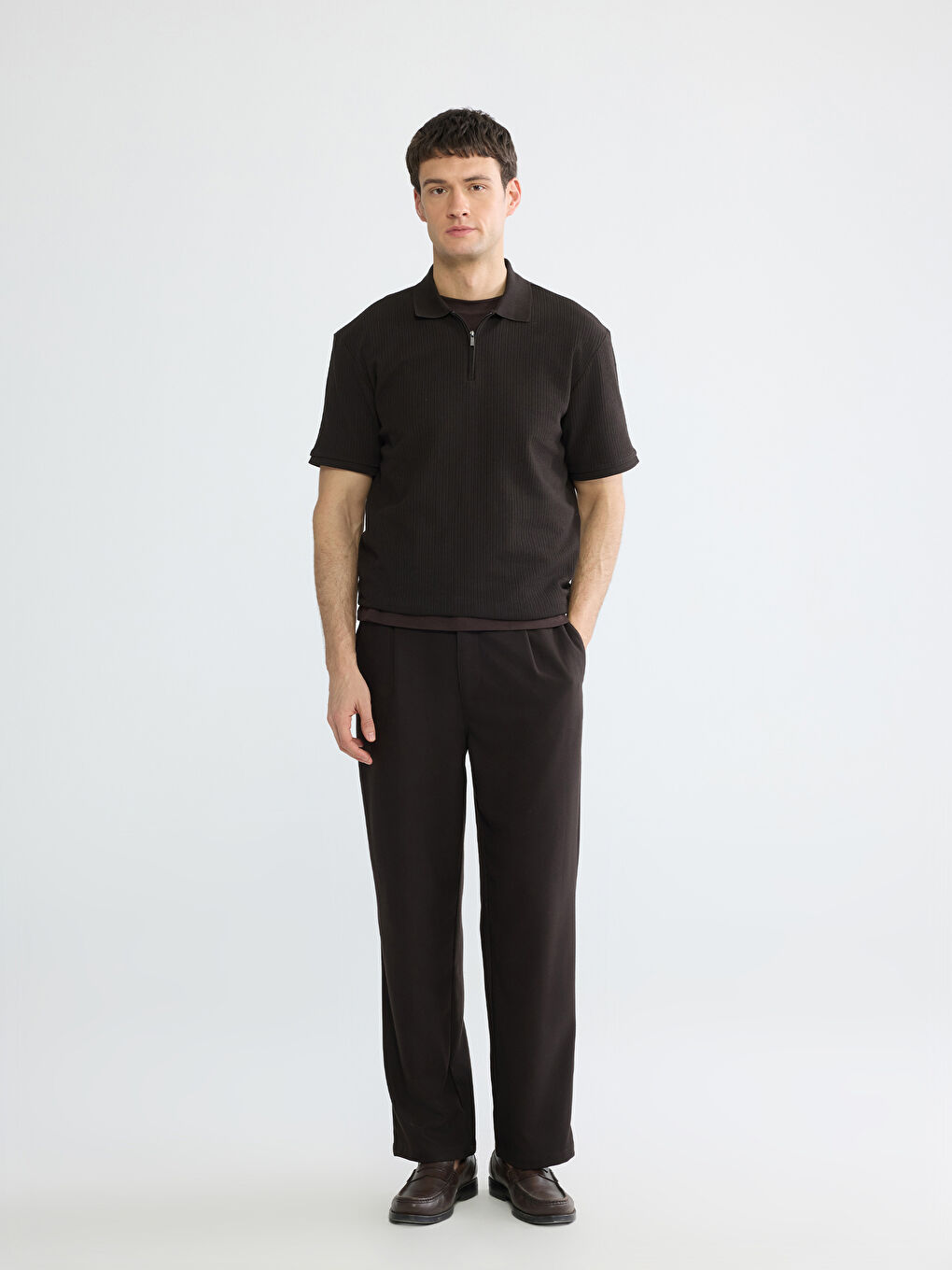 Kahverengi Polo Yaka Fitilli Erkek Triko Tişört-1