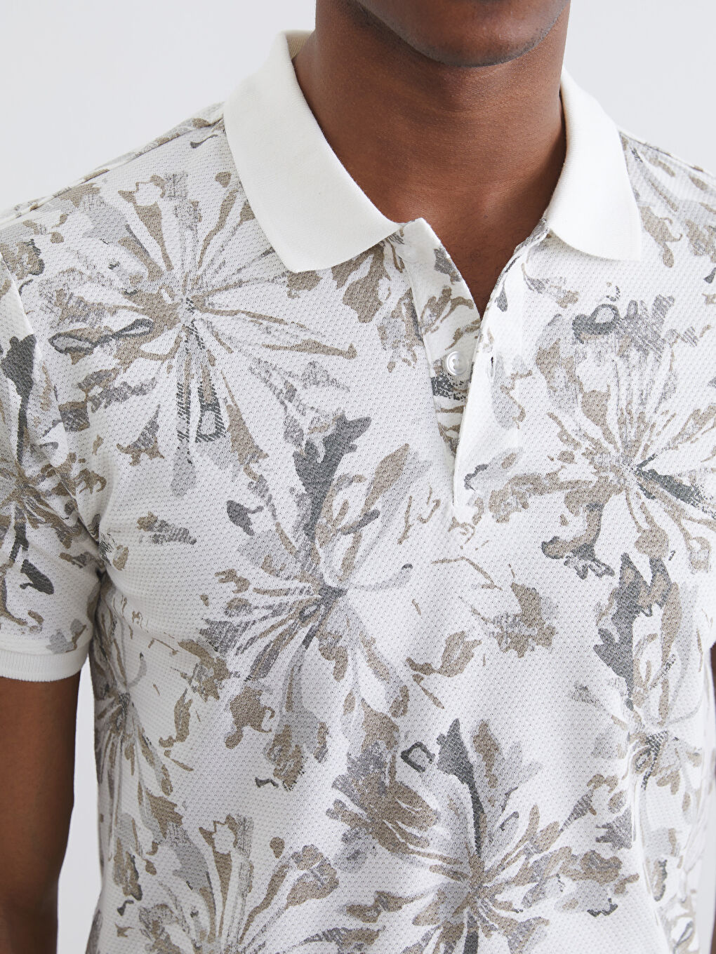 Мъжка тениска с поло яка и шарка на пике-2