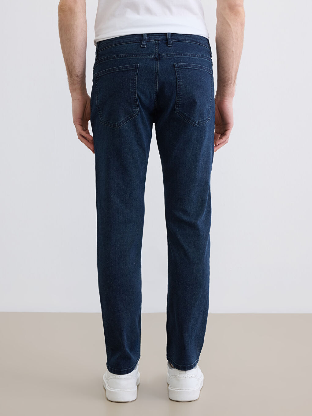 779 جينز رجالي بقصّة عادية-3