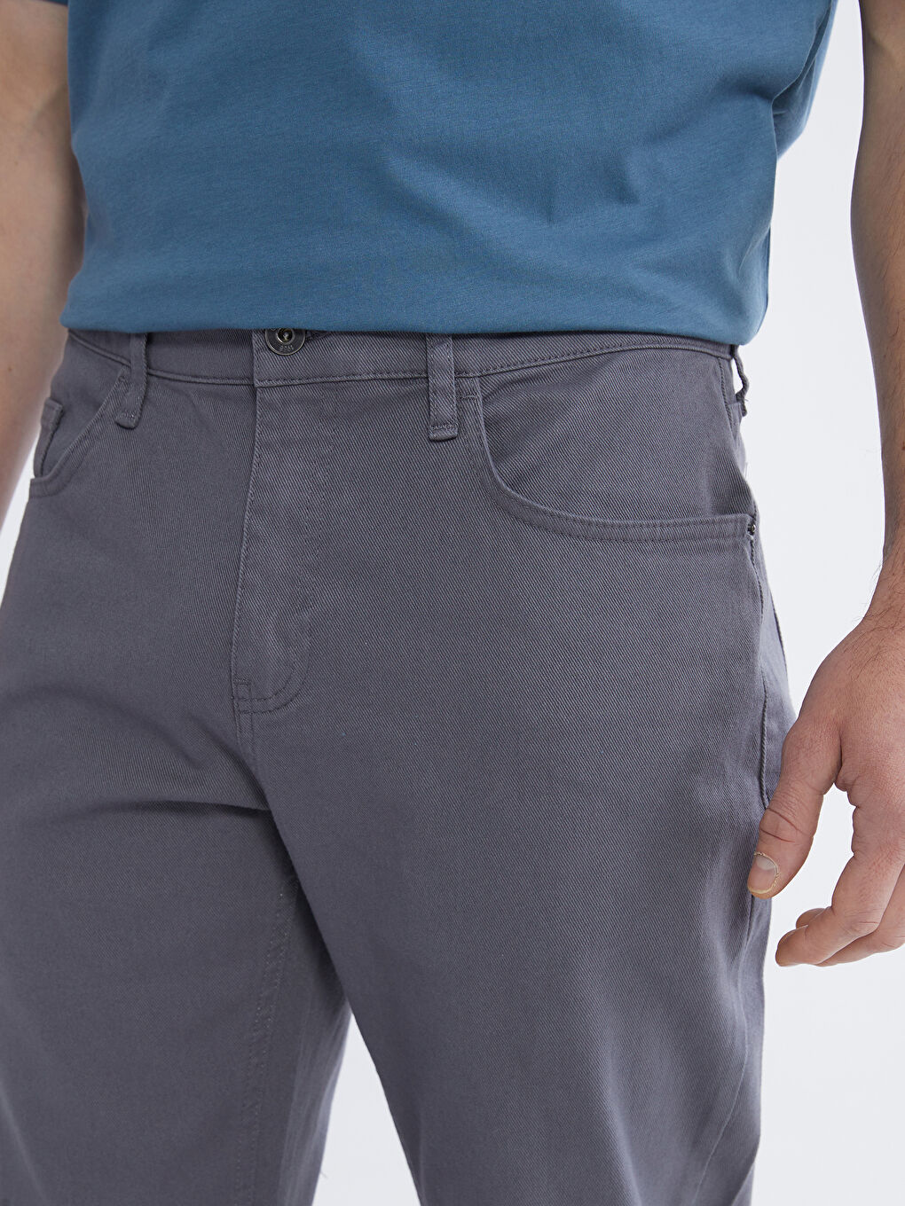 Gri Dar Kalıp Gabardin Erkek Chino Pantolon-2