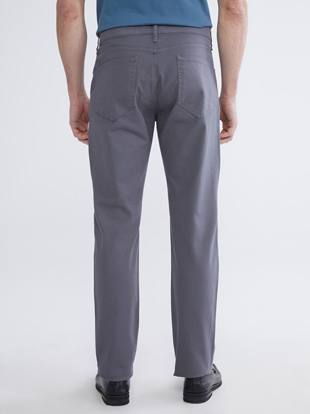 Gri Dar Kalıp Gabardin Erkek Chino Pantolon-3