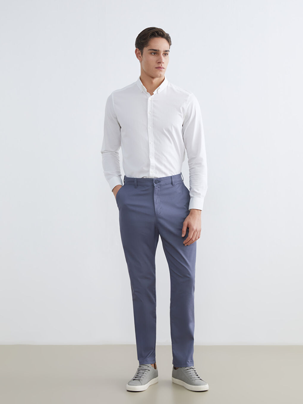 Usko Krojene Muške Chino Pantalone