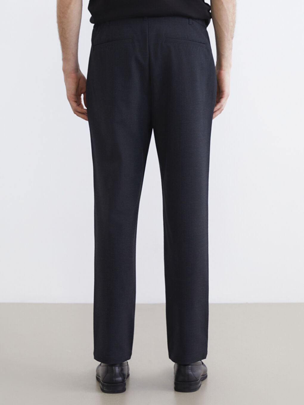 Men's Standard Fit Trousers with Elasticated Waist-3