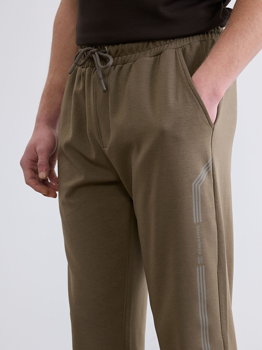 Haki Standart Kalıp Erkek Jogger Eşofman Altı	-2