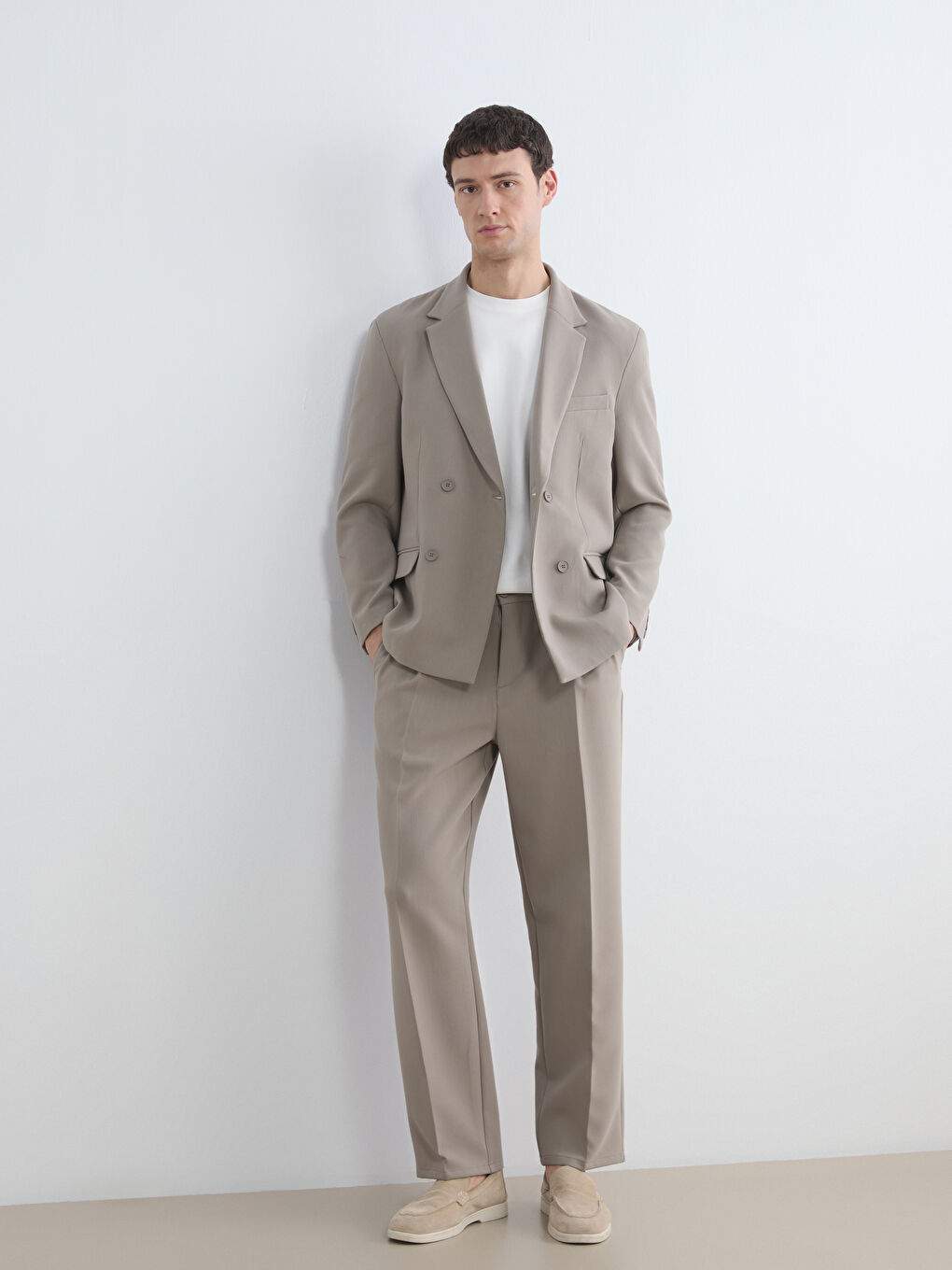 Bej Rahat Kalıp Erkek Pantolon