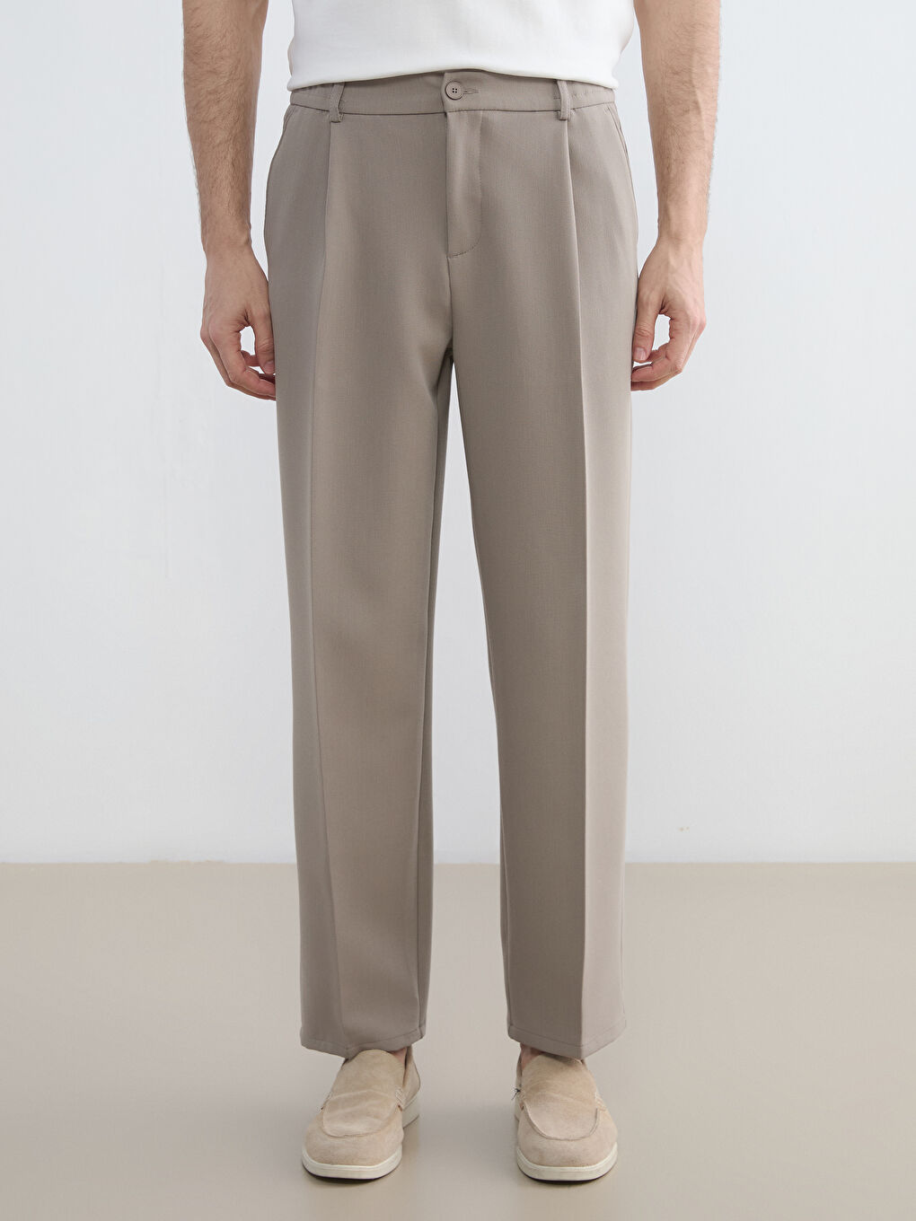 Bej Rahat Kalıp Erkek Pantolon-1