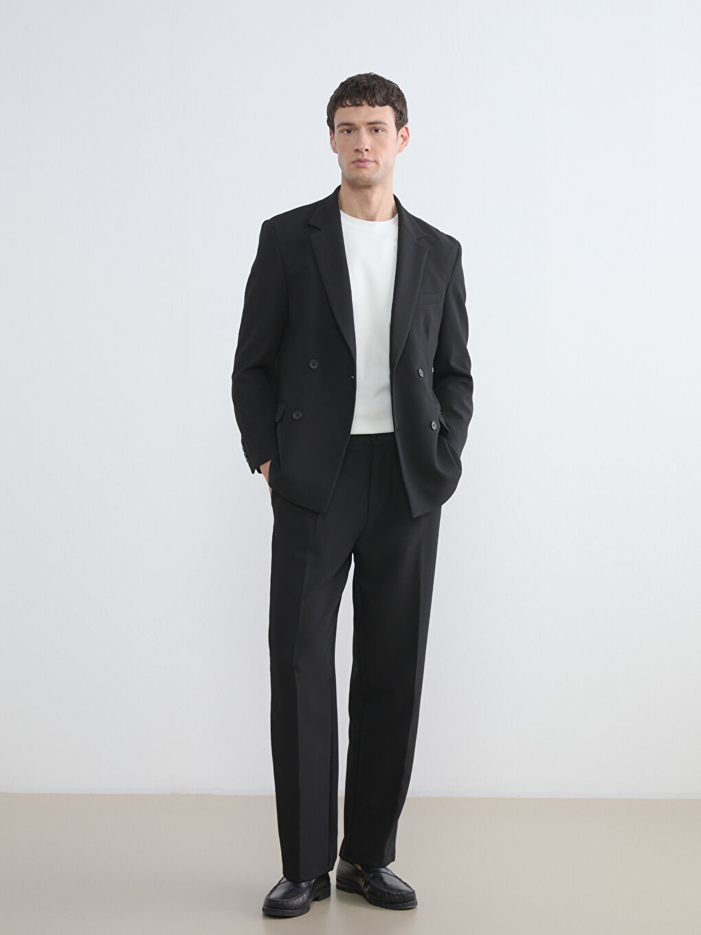 Siyah Rahat Kalıp Erkek Pantolon