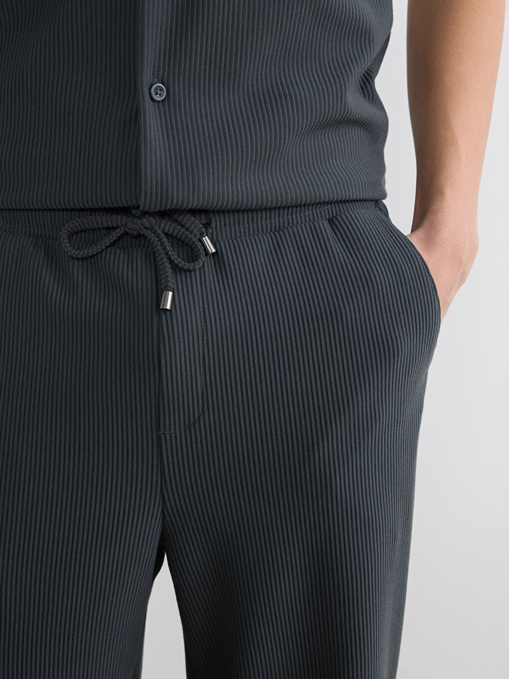 پانتۆڵ نه‌وتی پیاو-2